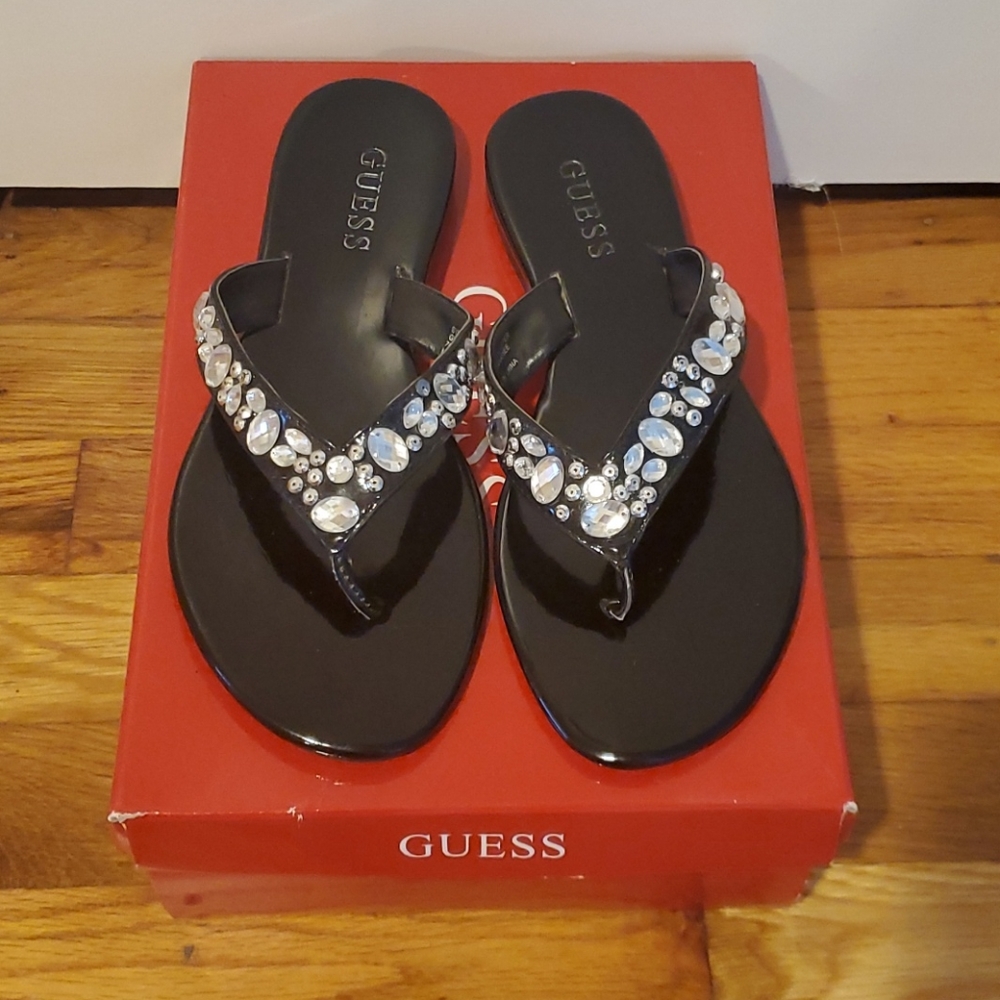 Guess flip flops